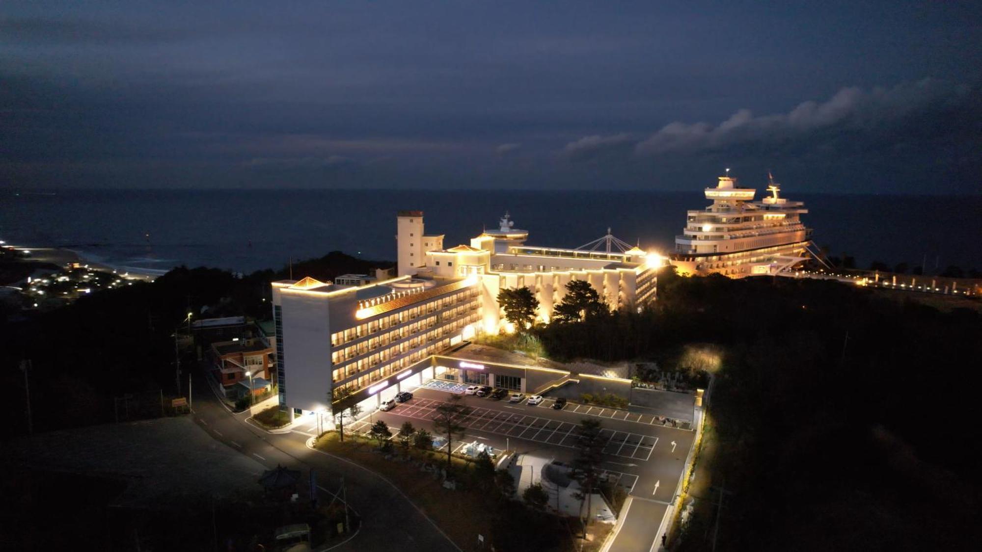 Sollavue Hotel & Resort Gangneung Buitenkant foto